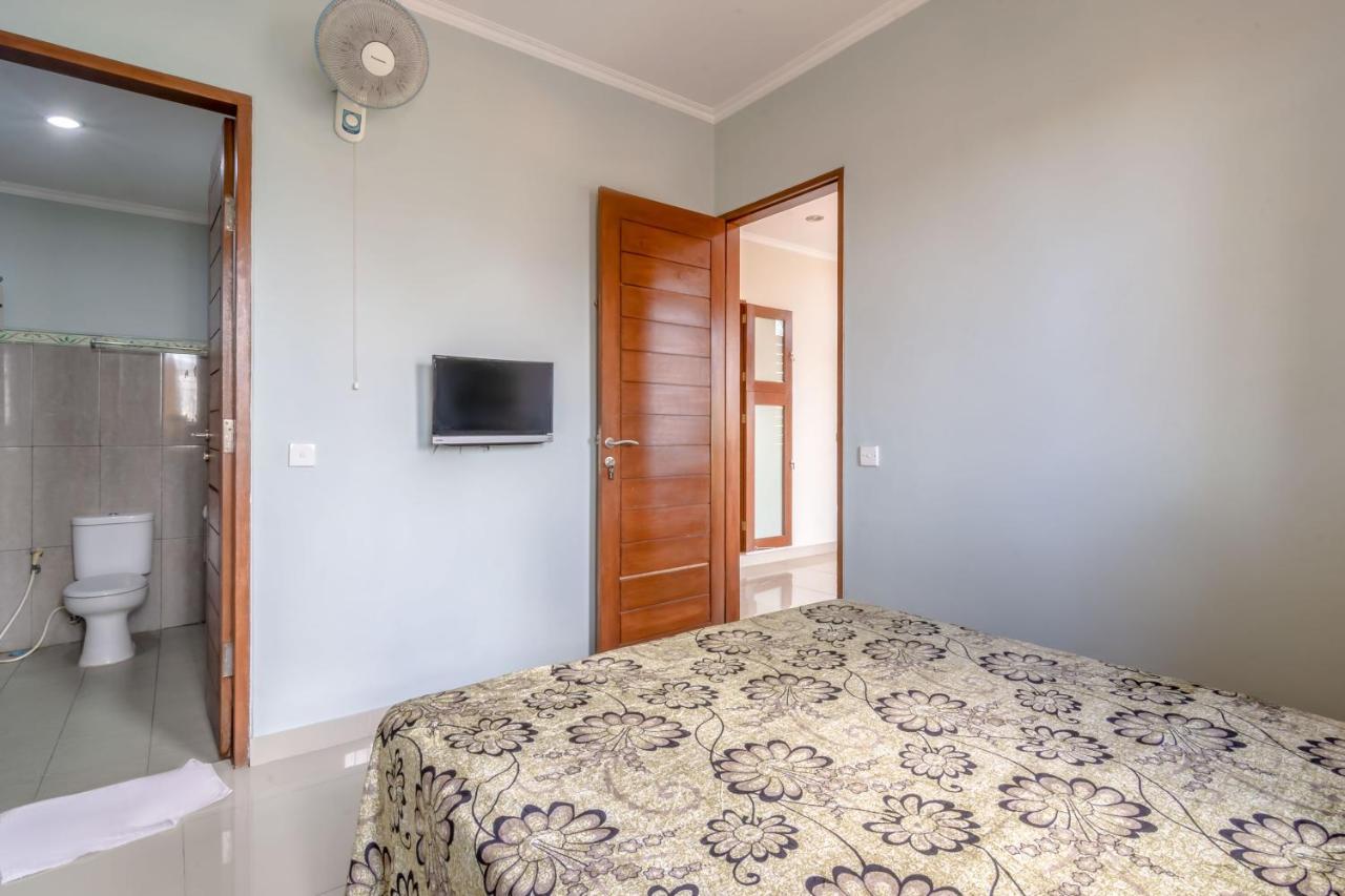 Appartement Ananta The Kubu Kuta à Kuta Lombok Extérieur photo