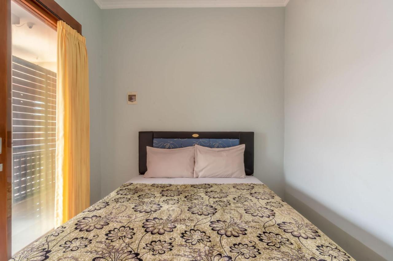 Appartement Ananta The Kubu Kuta à Kuta Lombok Extérieur photo
