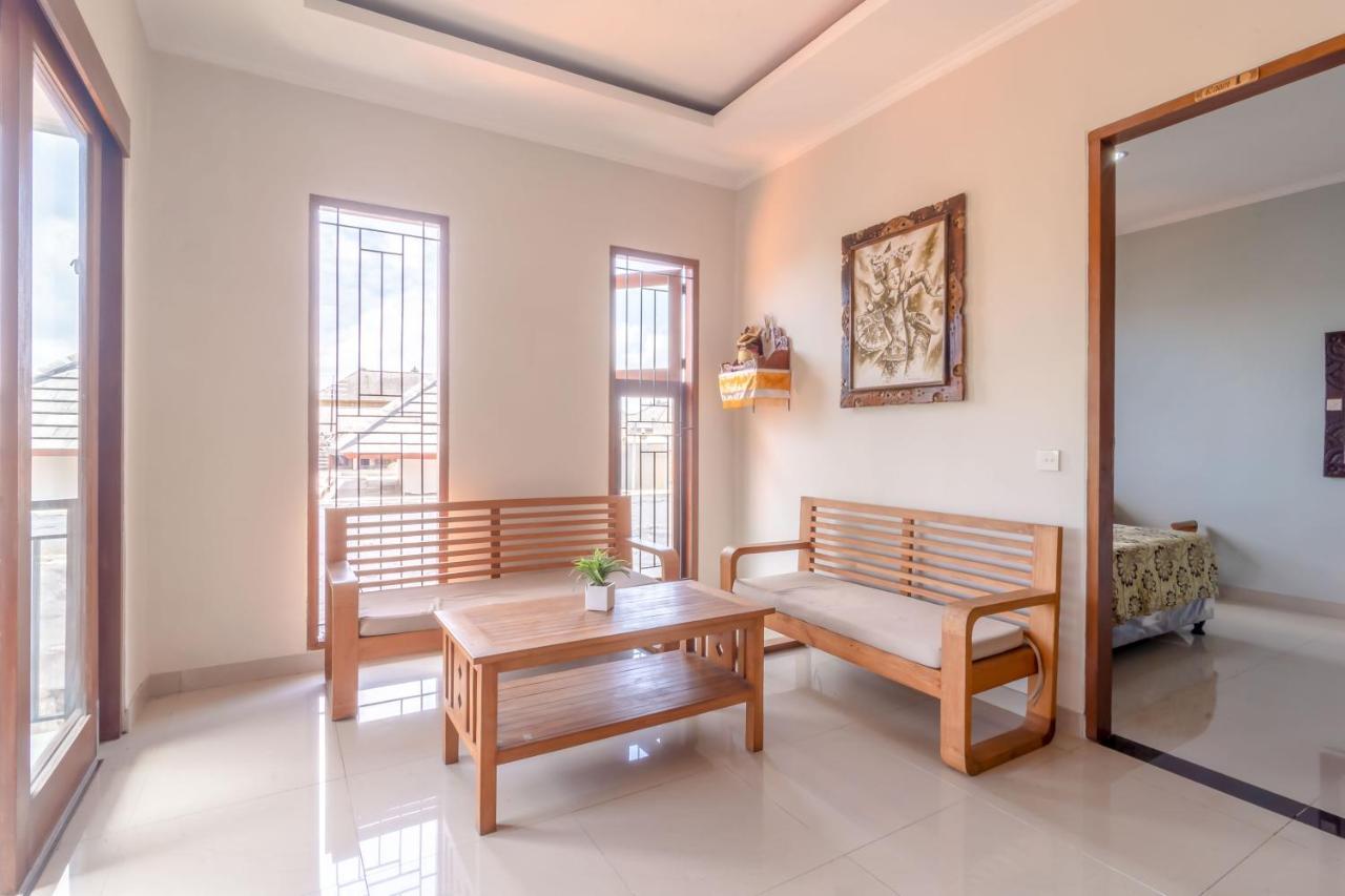 Appartement Ananta The Kubu Kuta à Kuta Lombok Extérieur photo